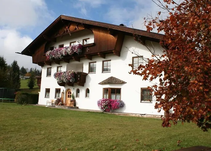 Ruadlhof Фермерский дом *